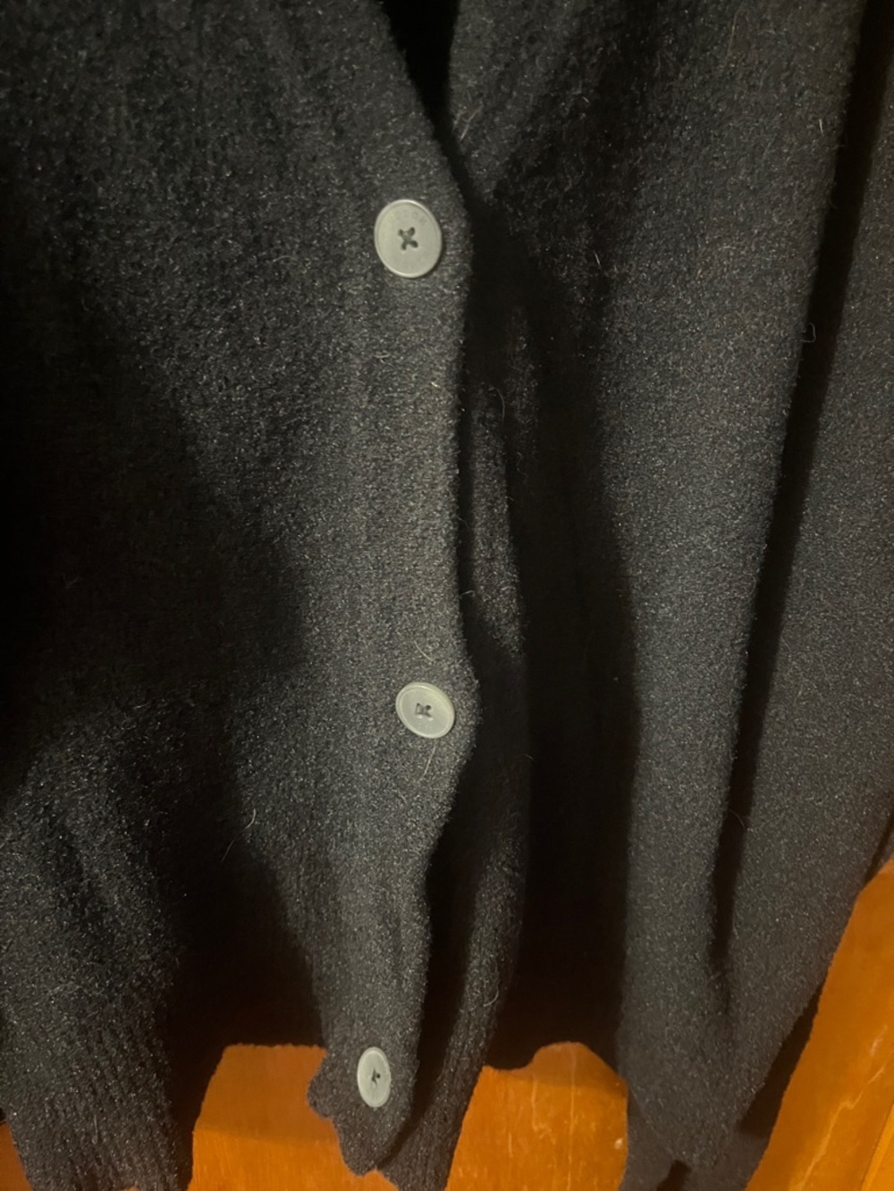 Woman’s Hudson North Classic Black V-Neck Button Front Cardigan 2X - Picture 4 of 5